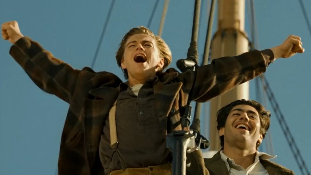 Leonardo DiCaprio, într-unul din scenele celebre din filmul Titanic. Credit: Screenshot Trailer Tianic 3d